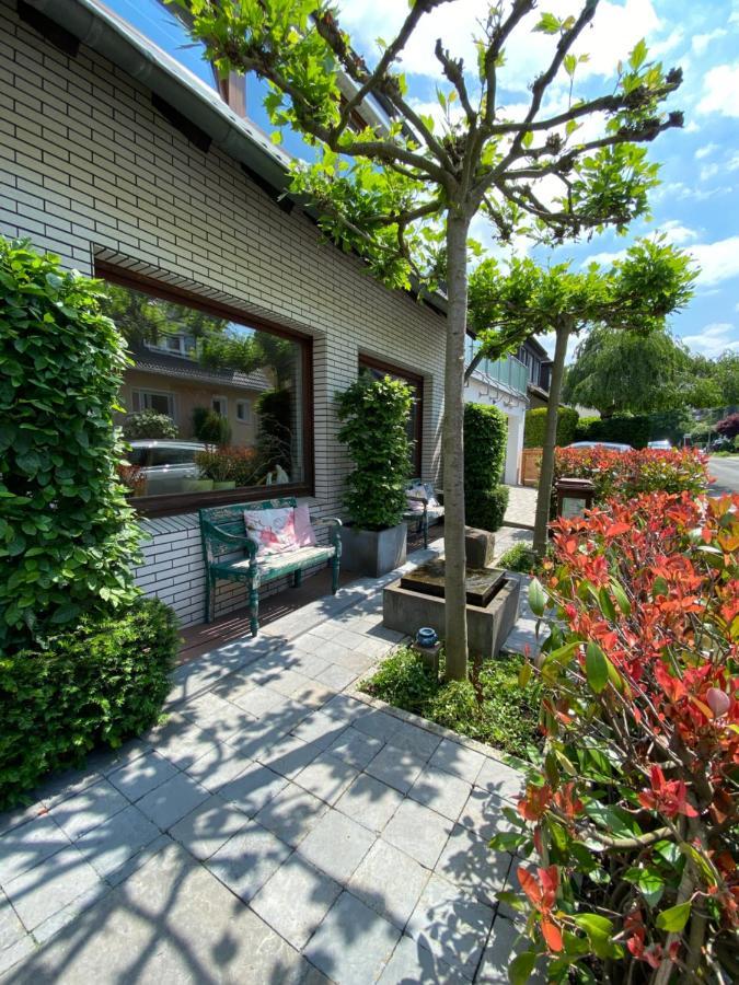 Grosszuegige Monteurwohnung Essen Luaran gambar