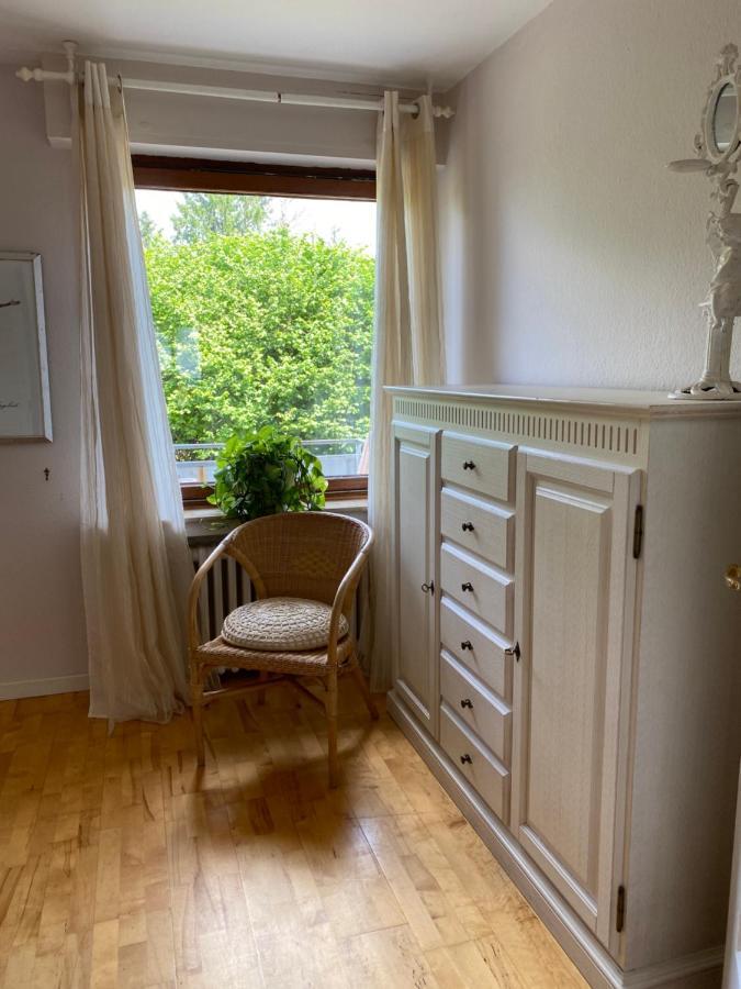 Grosszuegige Monteurwohnung Essen Luaran gambar