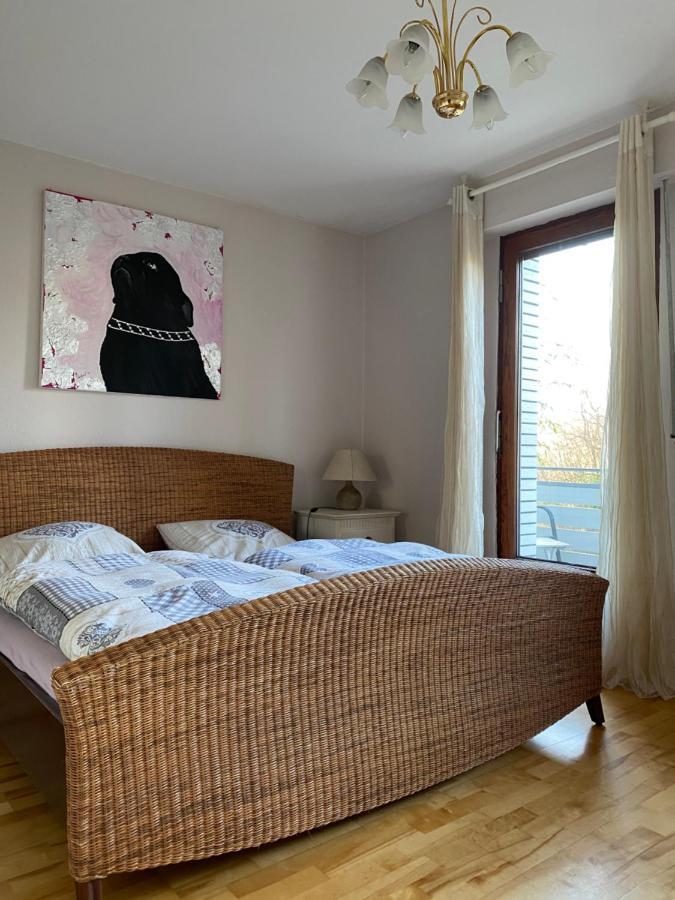 Grosszuegige Monteurwohnung Essen Luaran gambar
